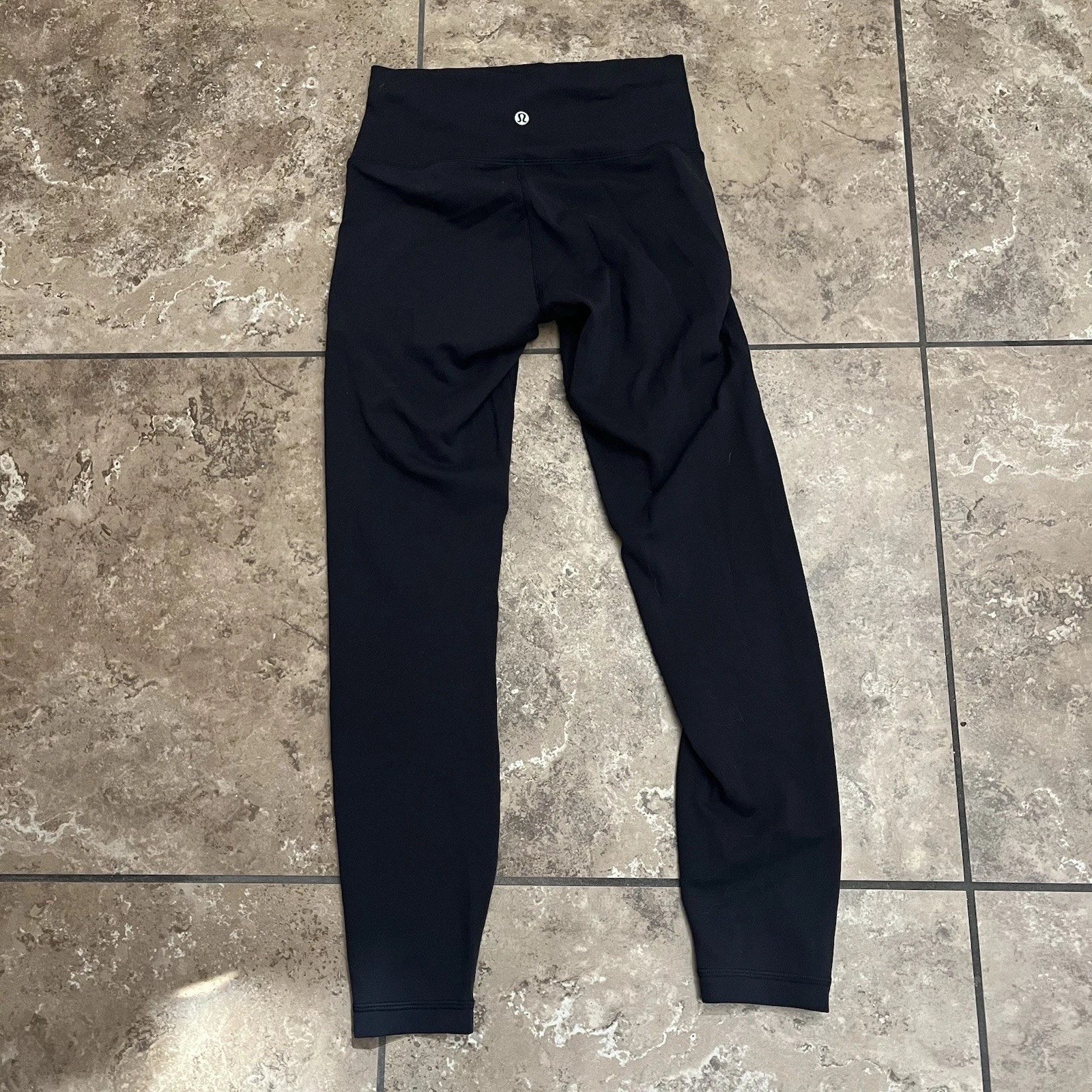 Lululemon Wunder Train High-Rise Tight Review 2025